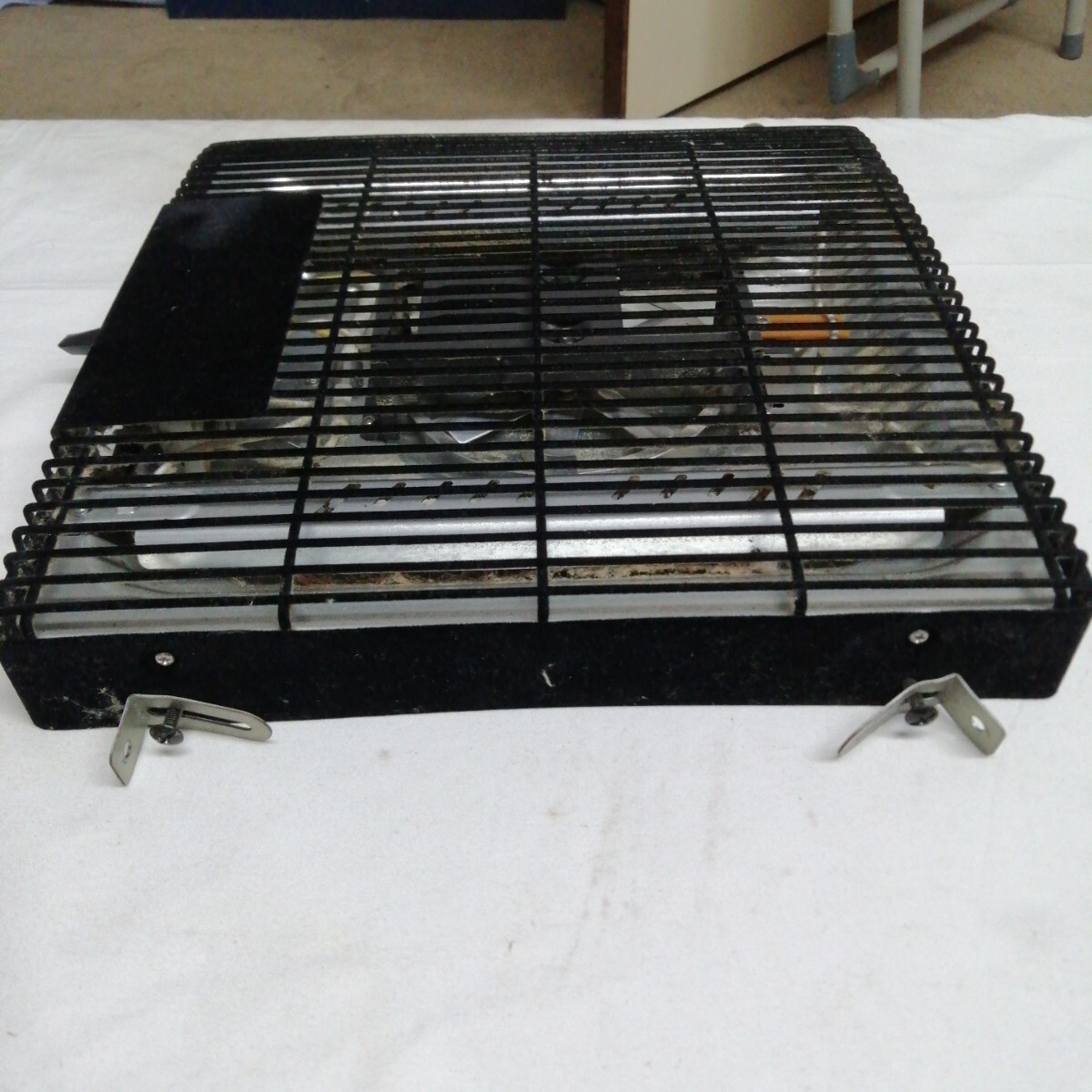 コイズミ コタツヒーターユニット KHH-5680 2008年製 ファン付き スイッチ付き配線コード 取付ネジ/ステー付き 動作確認済_画像4