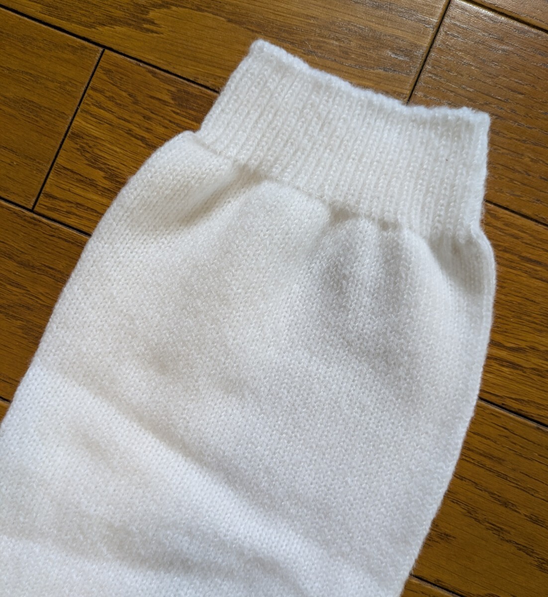 【レッグウェア】ゴム抜き ルーズソックス・太糸 平編み・22〜25 cm・60 cm丈・16 cmワイド・平成 JKファッション・スクールソックス・希少_画像2