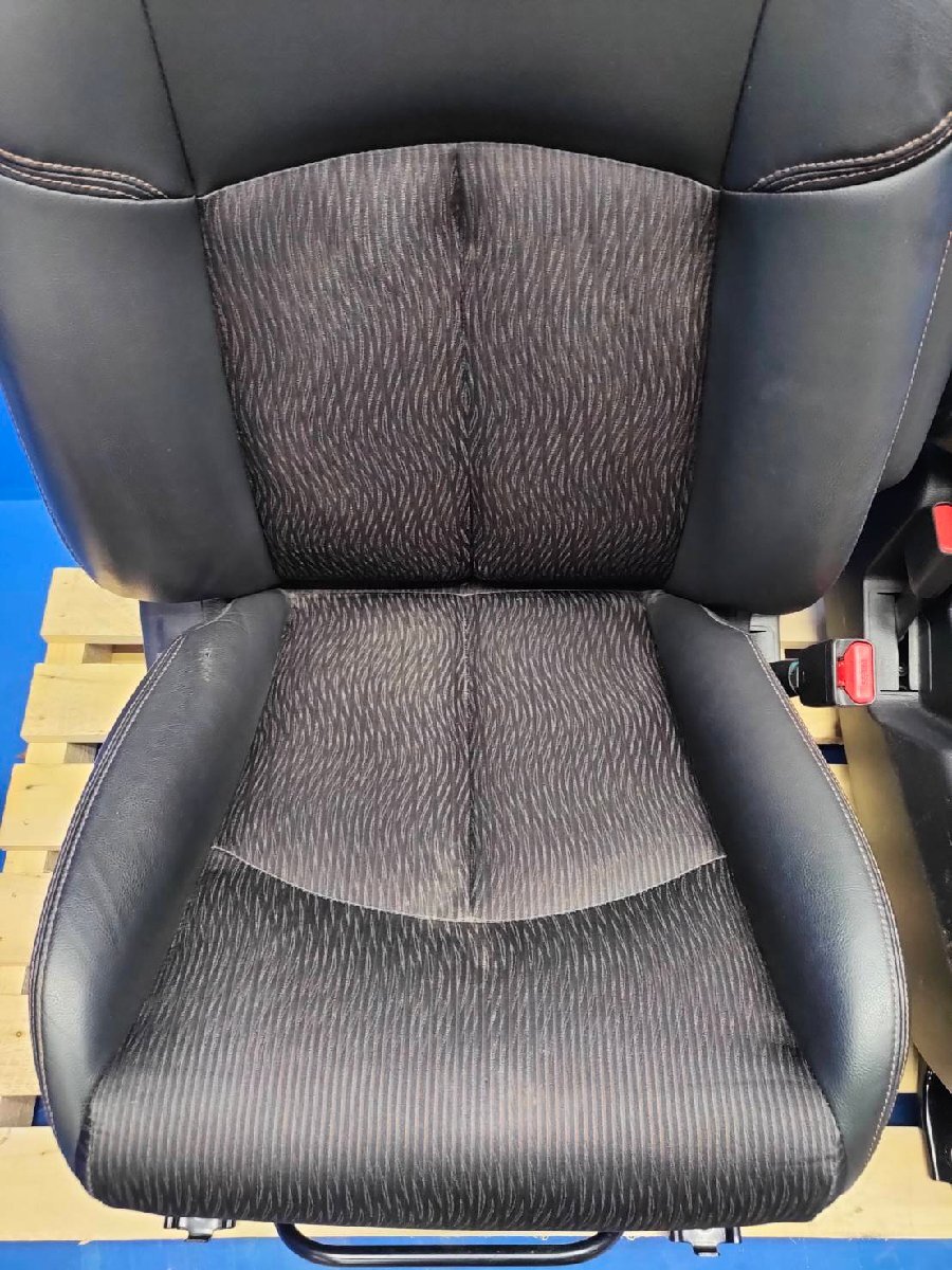 日産 52 エルグランド 後期 ハイウェイスター S 純正 ハーフレザー クロ 運転席 助手席 シート 手動 トリムNO:G 2502490 2E9-3 友_画像4