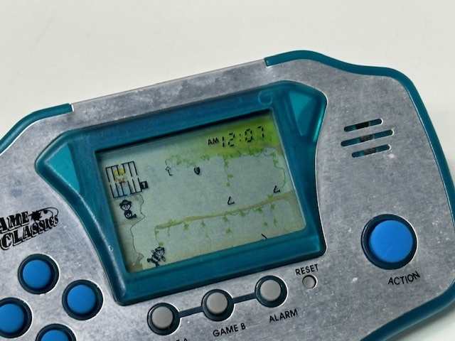 【3799】☆レトロ LSI ウォッチ&ゲーム ゲーム名不明 ゲームウォッチ 携帯ゲーム 動作OK ☆_画像2