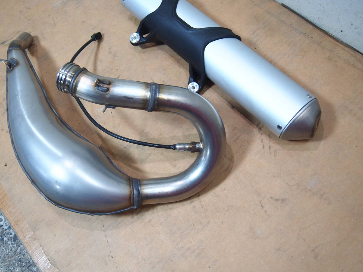 ハスクバーナ TE250i 2019 ノーマルマフラー 未使用 長期保管品 KTM EXC BETA GASGAS_画像2