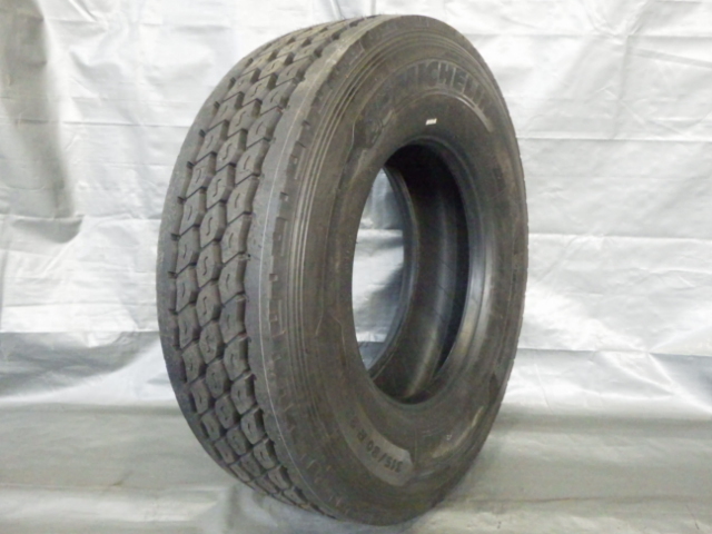 315/80R22.5 156/150K ミシュラン MICHELIN 夏 X WORKS HD Z 中古 9.9分山 1本のみ サマータイヤ 2023年製 315/80/22.5 315/80-22.5_画像1