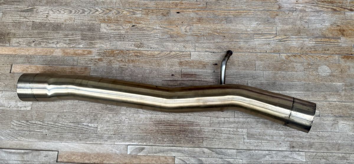 フォルクスワーゲン ゴルフR レゾネーターデリートパイプ 7.5R用 中間パイプ_画像1