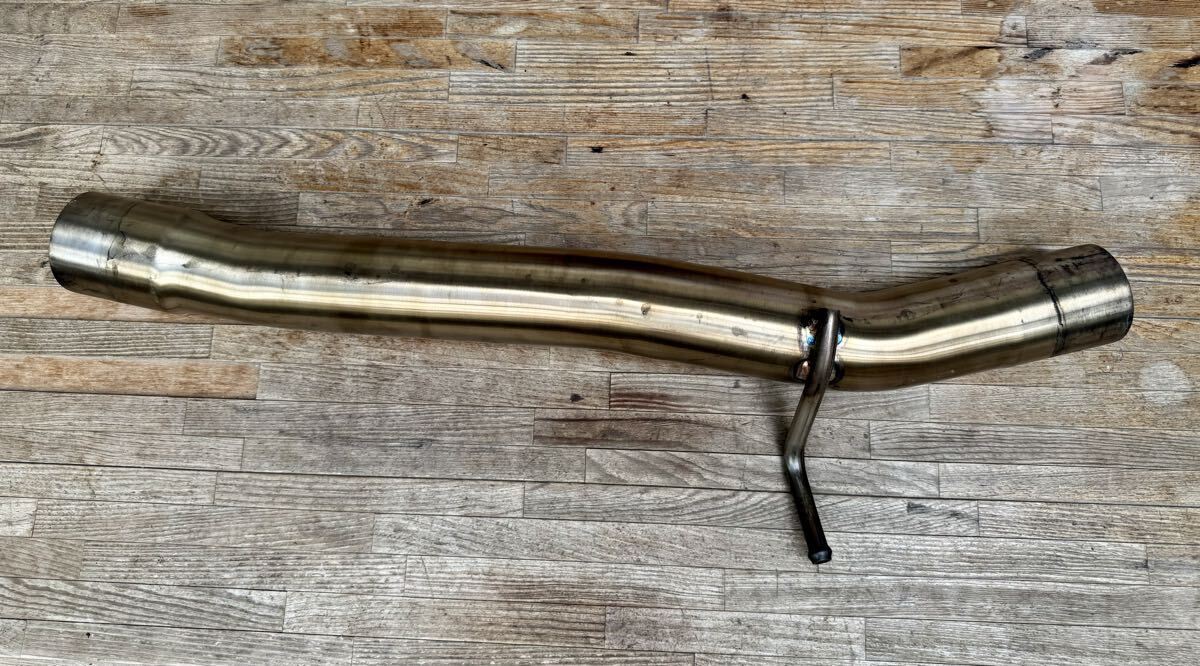 フォルクスワーゲン ゴルフR レゾネーターデリートパイプ 7.5R用 中間パイプ_画像2