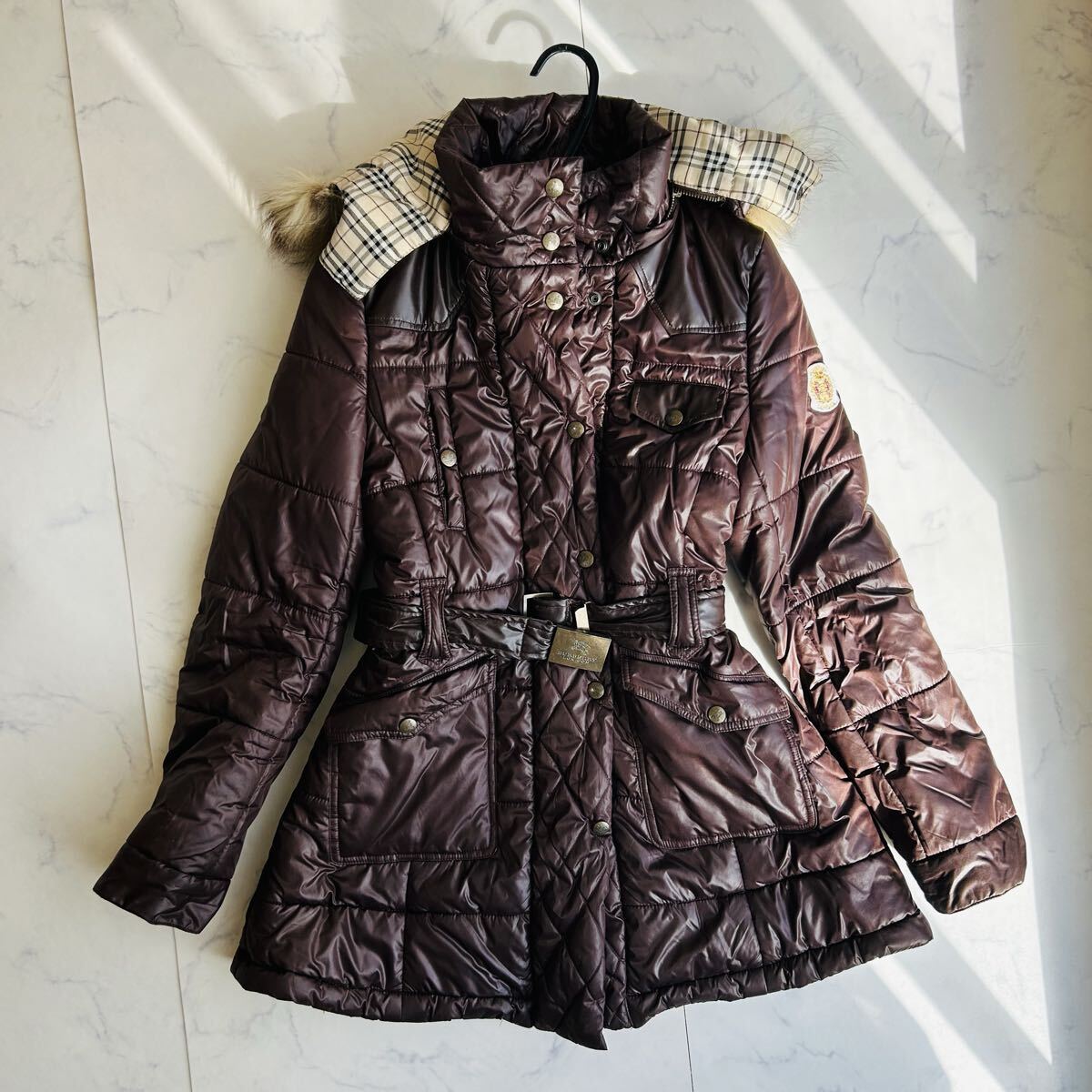 定番/美品◯ BURBERRY LONDON バーバリーロンドン メンズ ビジネス ダウンジャケット コート ブルゾン ノバチェック ワッペン 3way 刺繍_画像3