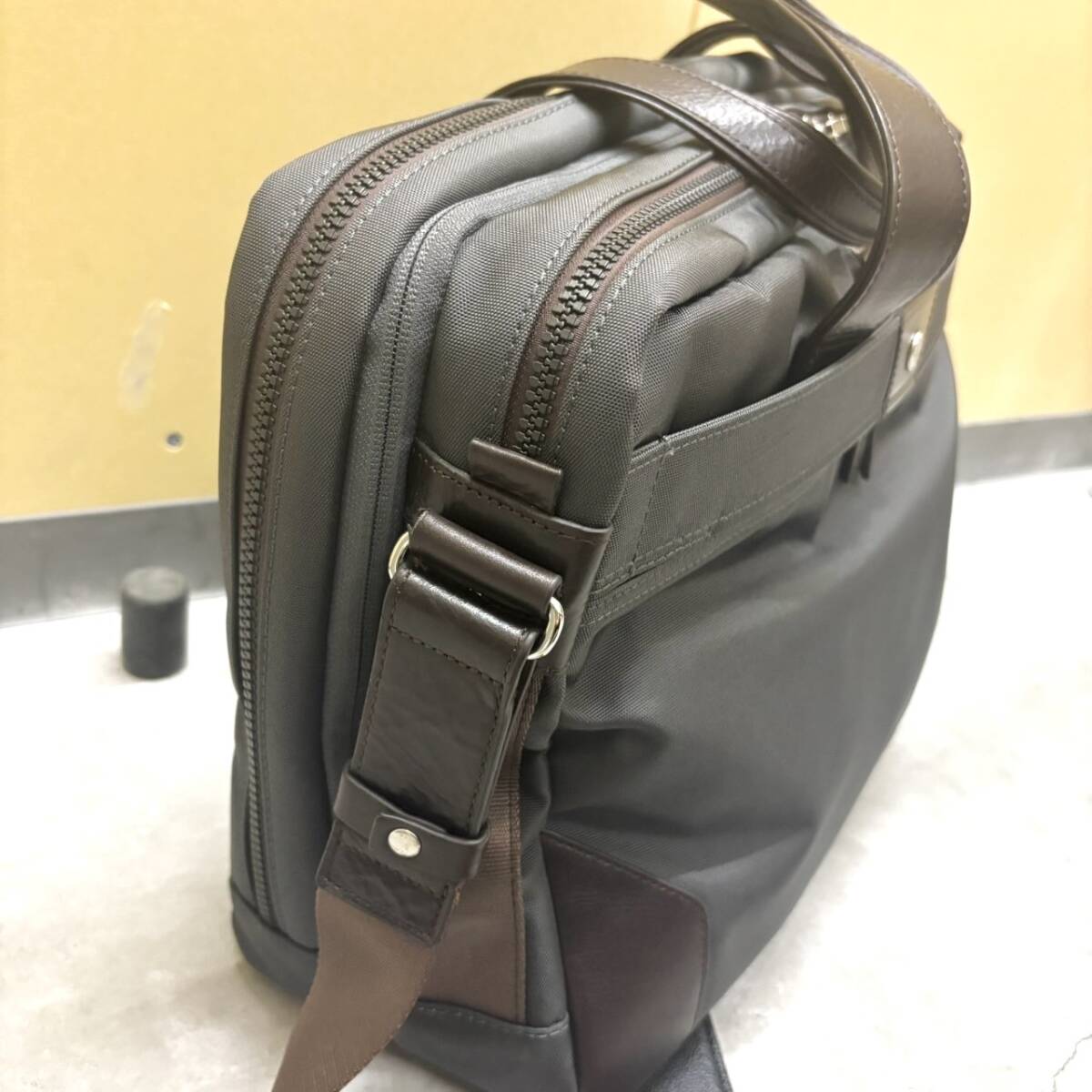 #17514　(未使用品)　TAKEO KIKUCHI タケオキクチ ビジネスバッグ A4 ブリーフケース　_画像6