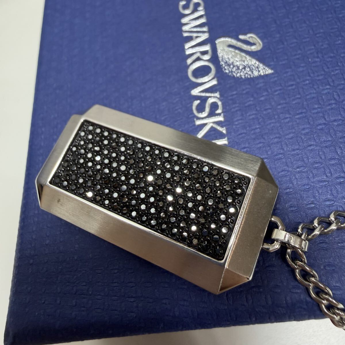 SWAROVSKI ネックレス スワロフスキー ペンダント アクセサリー_画像3