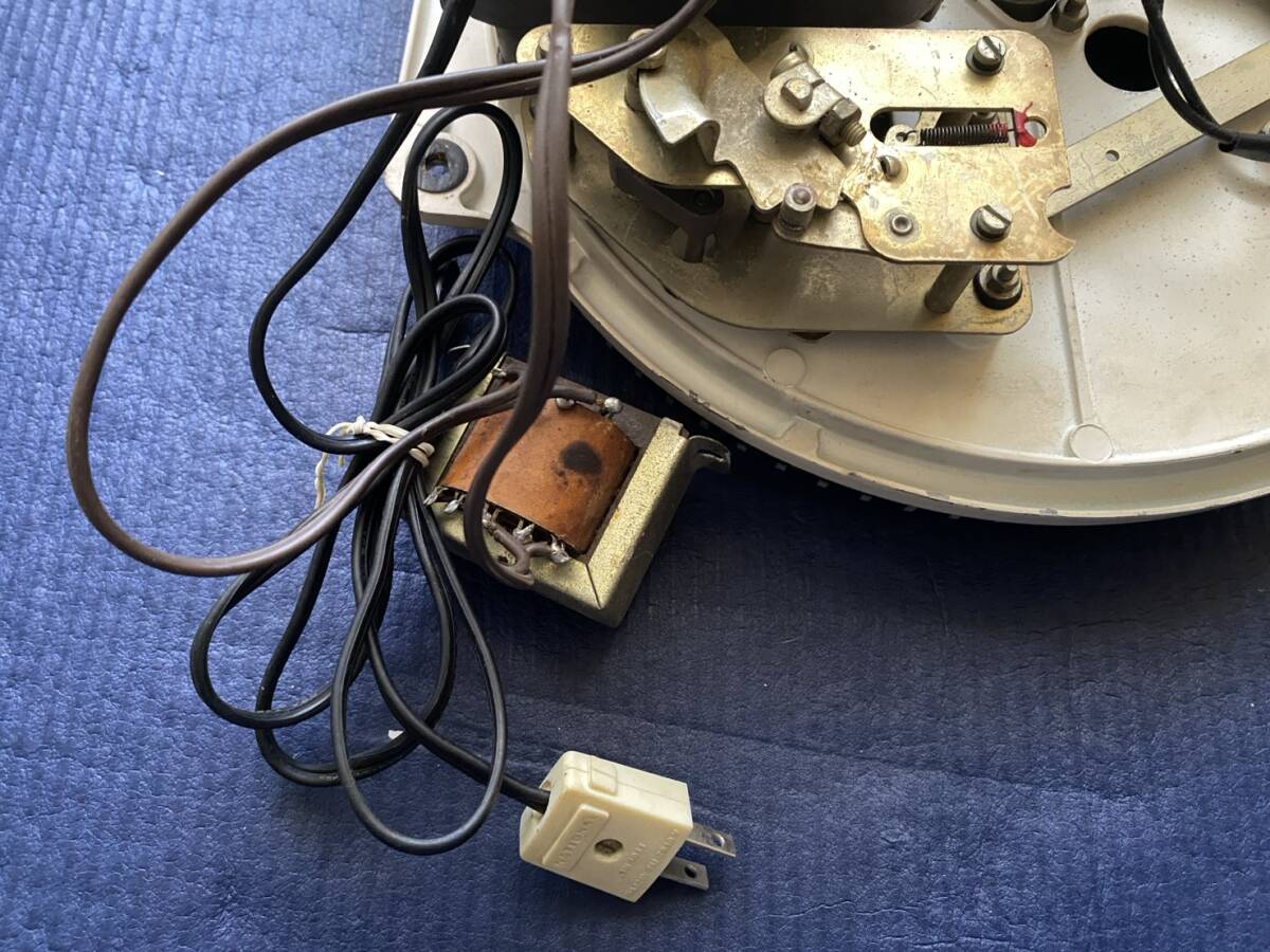 ★音キチ親父のお宝？年代物！！GARRARDガラード MODEL301　中古(出品文ご参照下さい。)★_画像4