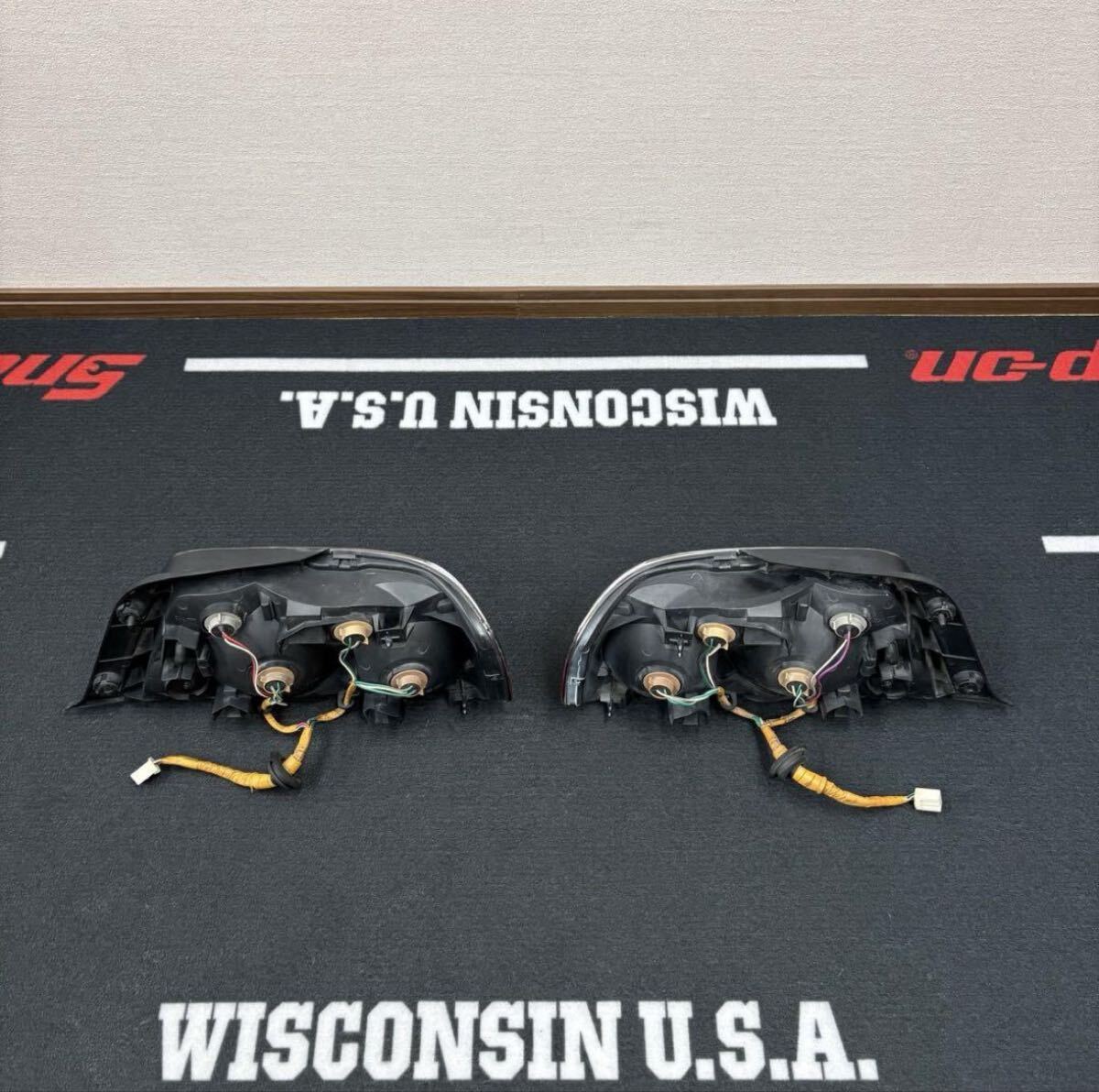 配線付き】jzx100チェイサー後期 純正テールランプ左右セット