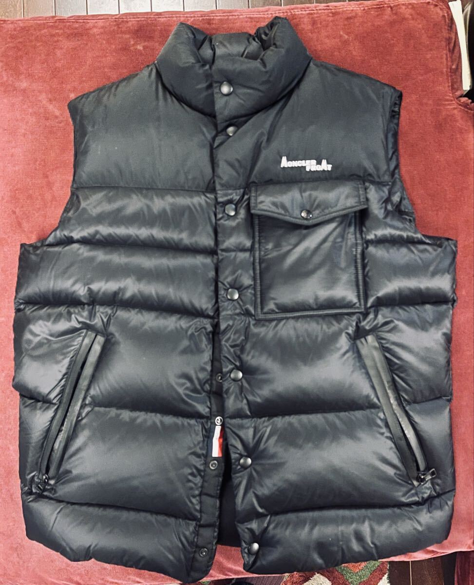 モンクレー フラグメント　ダウンベスト　Moncler Fragment サイズ３_画像1