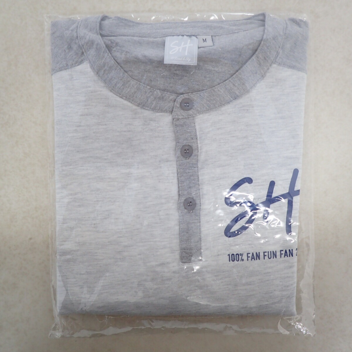 未開封 浜田省吾 100% FAN FUN FAN 2019 ヘンリーネックTシャツ 七分袖 グレー Mサイズ 【IO_画像1