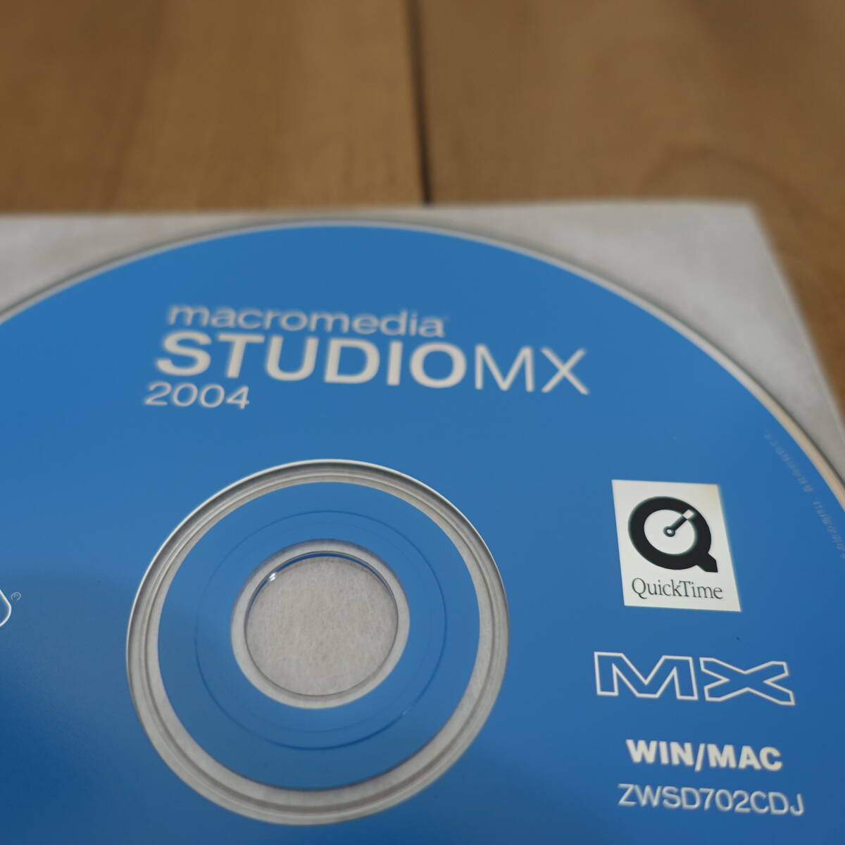 macromedia STUDIO MX 2004 (DreamWeaver/Flash/Fireworks/FreeHand) Windows Mac рабочий товар CD