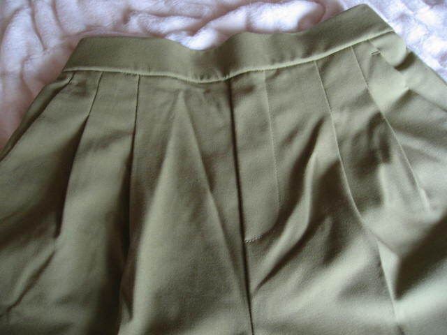 未着用　グローバルワーク　GROBAL WORK　ウツクシルエットテーパーパンツ　人気　ライトグリーン系　XS　定価4290円　匿名全国送料230円_画像4