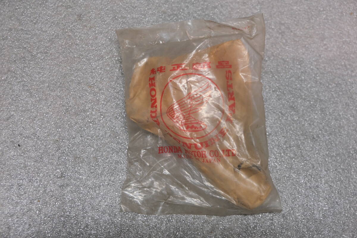 【未使用・純正品】HONDA CBX400F ヘッドライトステー 61312-MA6-000 // ブラケット ホンダ _画像2