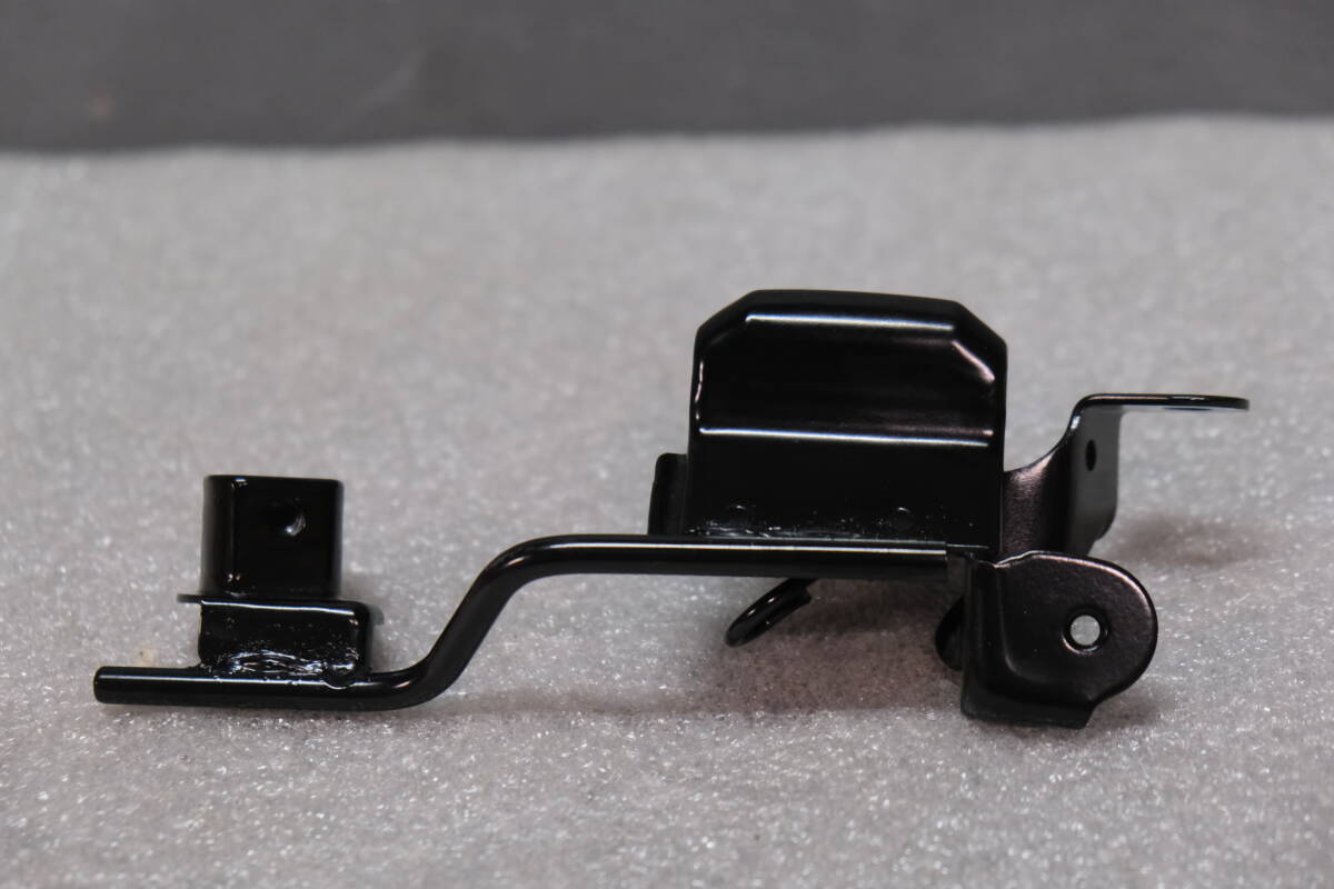 【未使用・純正品】HONDA CBX400F ヘッドライトステー 61312-MA6-000 // ブラケット ホンダ _画像6