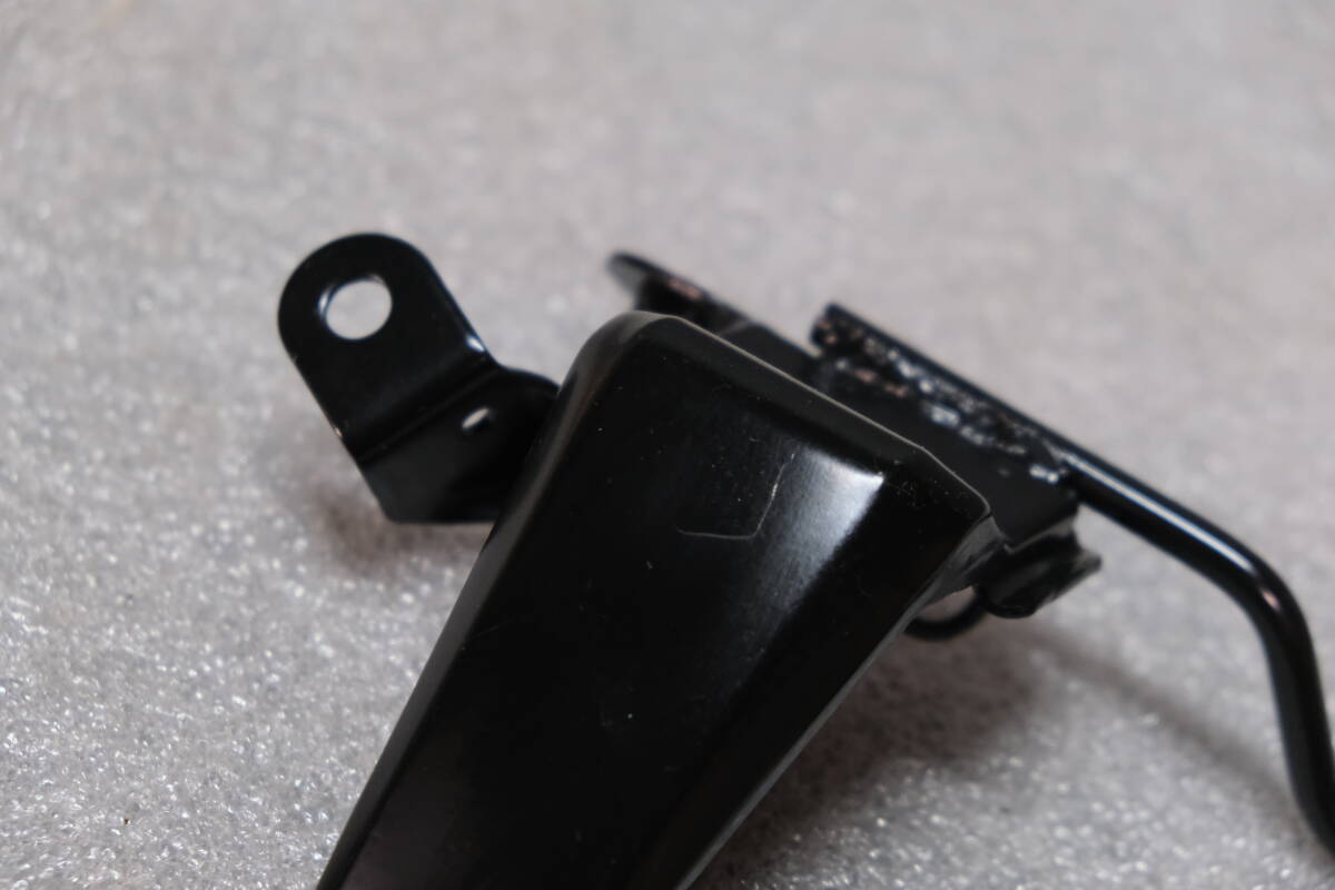 【未使用・純正品】HONDA CBX400F ヘッドライトステー 61312-MA6-000 // ブラケット ホンダ _画像10