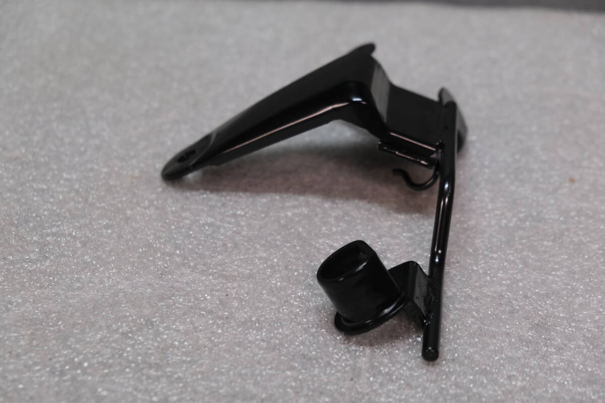 【未使用・純正品】HONDA CBX400F ヘッドライトステー 61312-MA6-000 // ブラケット ホンダ _画像7