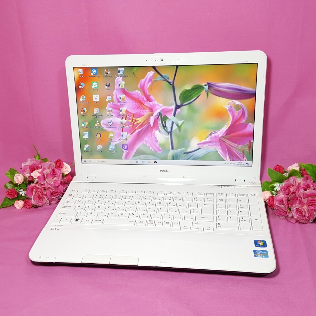 極上品/新型Window11/美品ホワイト色/NEC/薄型LAVIE/新品SSD256GB/高速8GBメモリ/DVD焼き/オフィス/ソフト多数_画像2