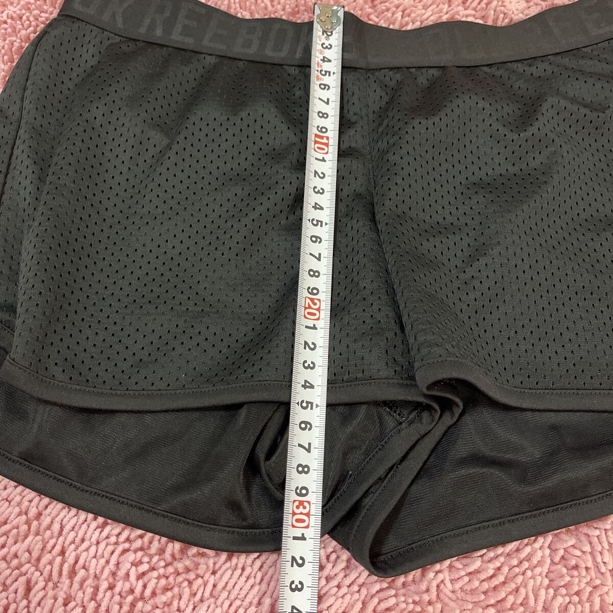 リーボック　Reebok 短パン ランニングパンツ ショートパンツ マラソン 黒 ランパン OTサイズ　ジムウェア　ダンス_画像4