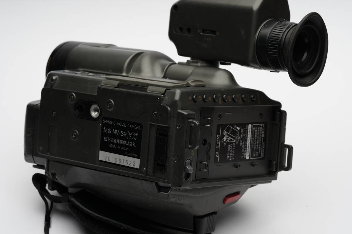 Panasonic NV-S9 ビデオカメラ SVHS-C 送料600円_画像3