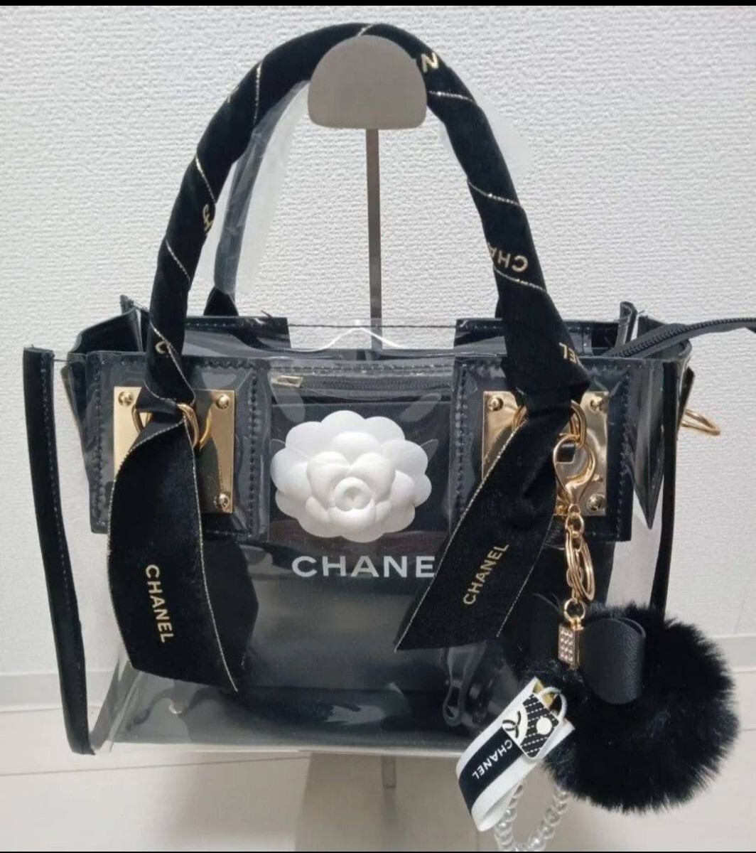シャネル CHANELショップ袋2023年限定クリスマスリボンチャームカメリア付き新品クリアバッグ_画像1