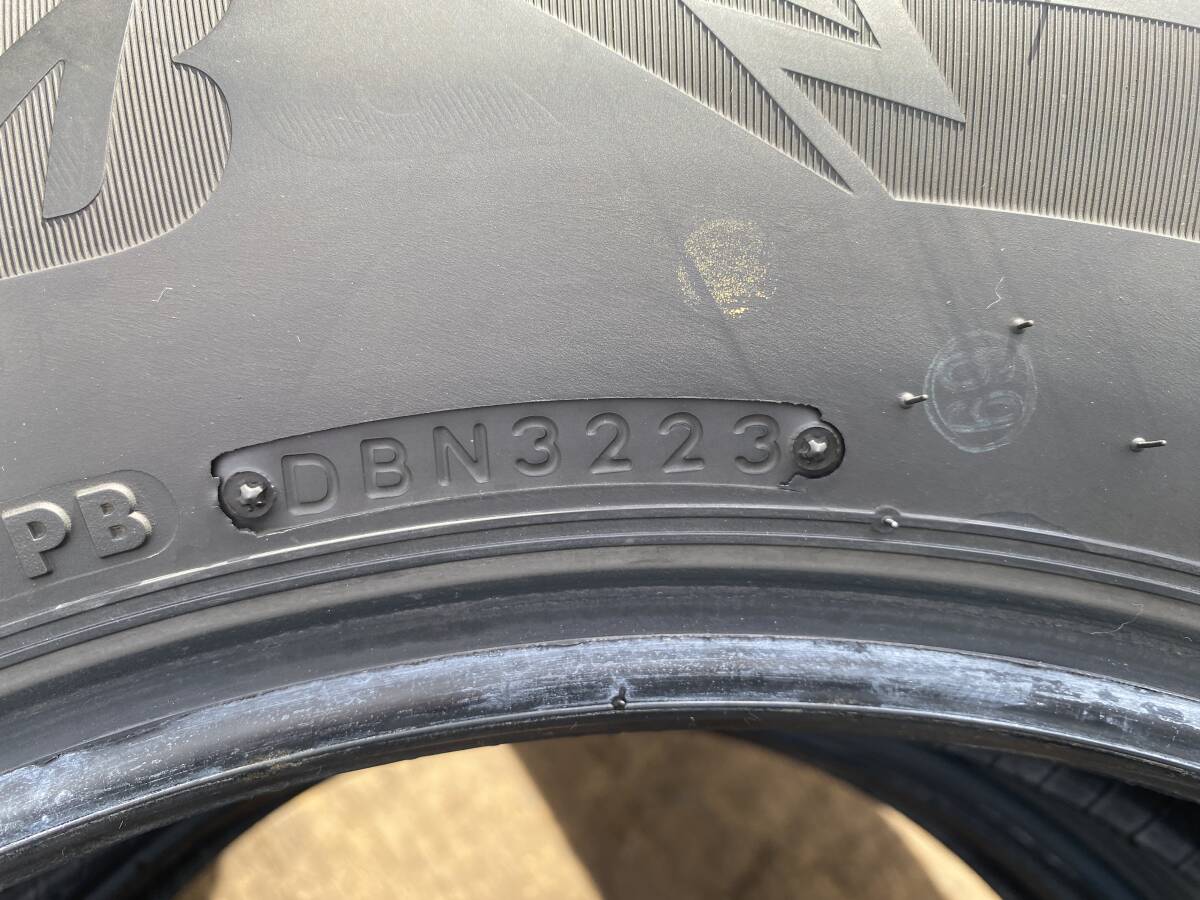 90％【2023年製】 ブリヂストン　 BLIZZAK DM-V3 　175/80R16 4本 　　送料一律 4本￥4,800_画像8