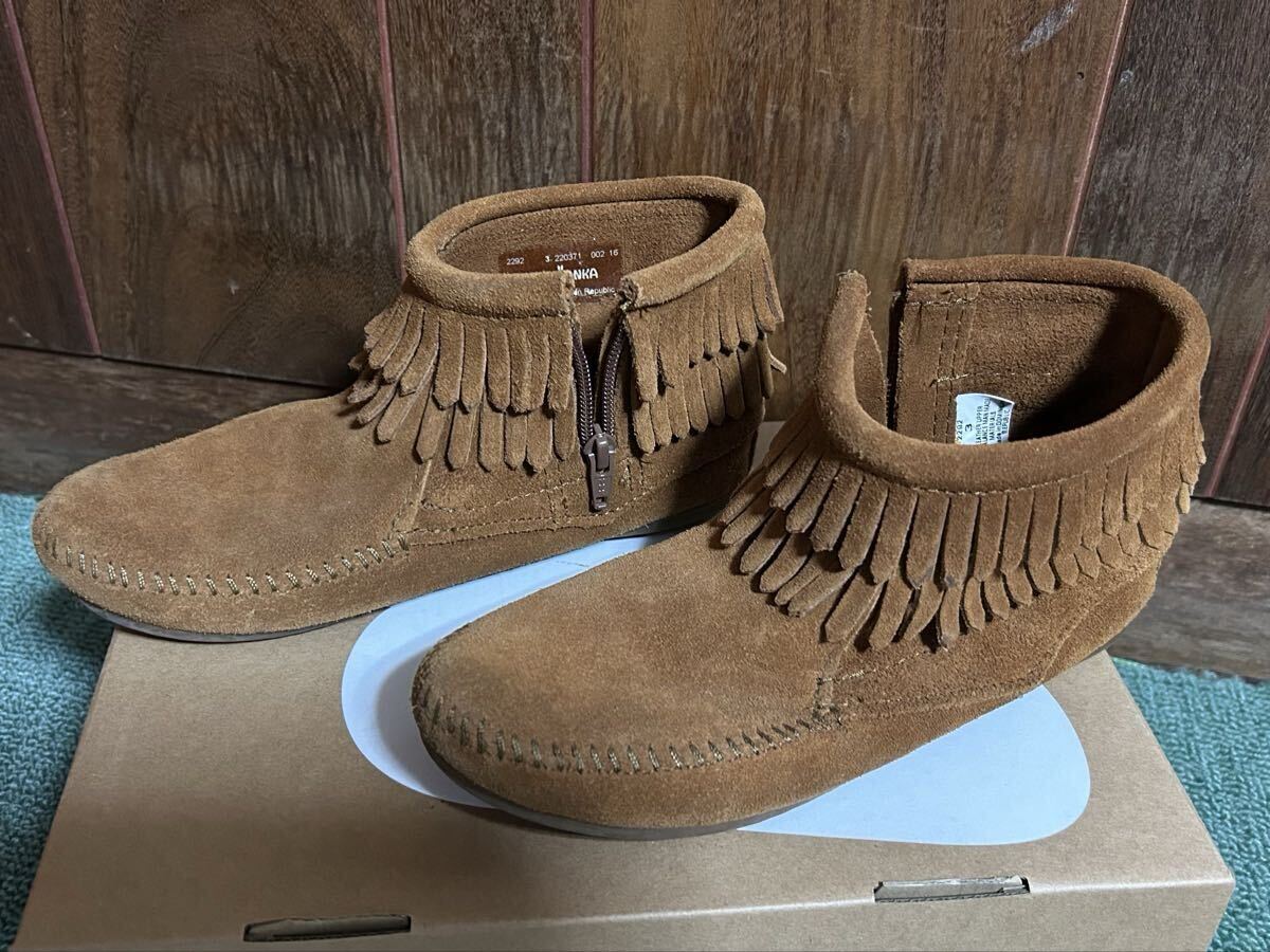  Minnetonka Kids двойной бахрома боковой Zip ботинки размер 3 (22cm)