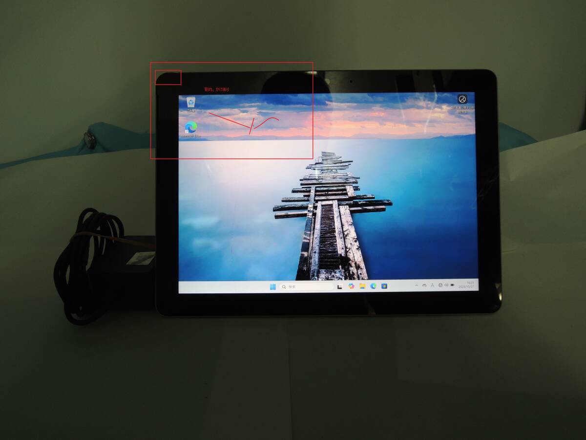 Microsoft Surface GO Model:1824 CPU:Pentium4415Y 1.60GHz 実装RAM:4GB SSD:64GB 付属品:純正アダプター #1_画像2