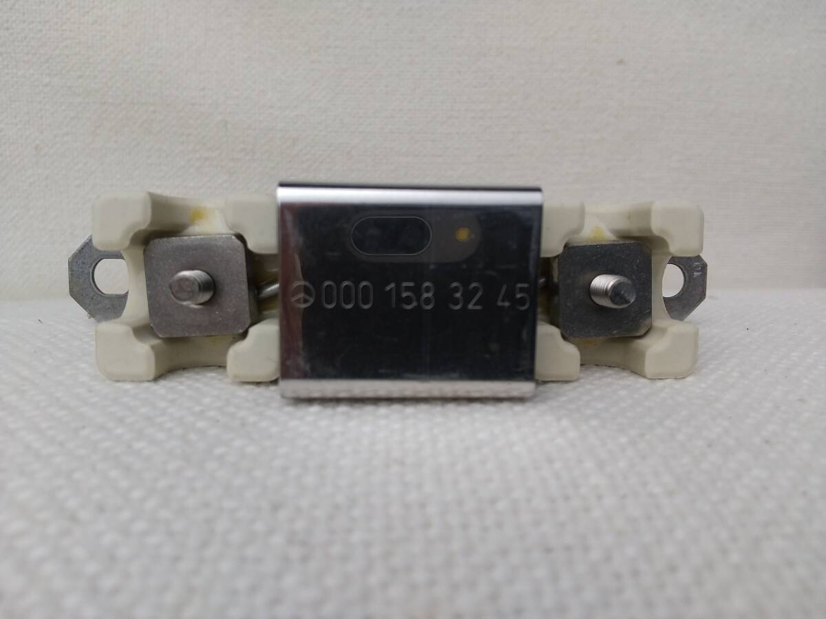 未使用　ベンツ　純正　供給終了品　W124 W126 W201 R129 W463 電動ファンレジスター　ファンレギュレーター 0001583245 0001583545 　_画像4