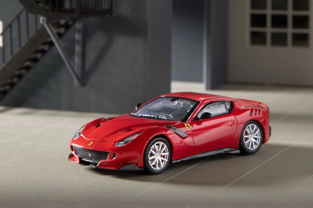 1/64 Stance Hunters フェラーリ　F12 TDF 赤_画像1