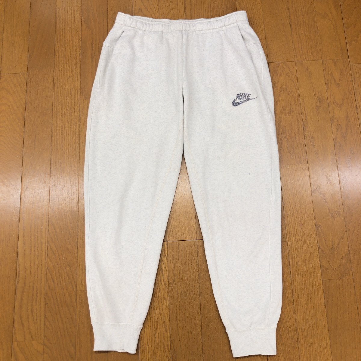 ●NIKE ナイキ 定価7,700円 CF BB RGRND クラブ スウェット ジョガーパンツ L ライトグレー スウェットパンツ スポーツMIX ストリート 紳士_画像1