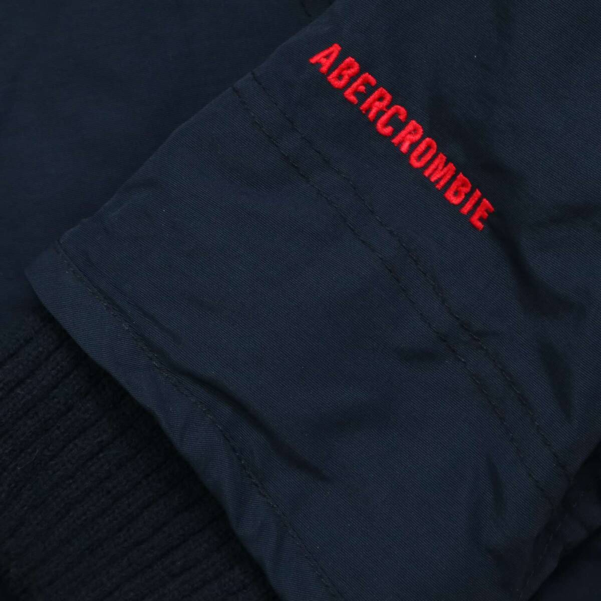Abercrombie&Fitch アバクロンビー＆フィッチ 秋冬 ロゴ刺繍★ 裏起毛 ジップ ブルゾン ジャケット Sz.S メンズ 紺 ネイビー_画像4