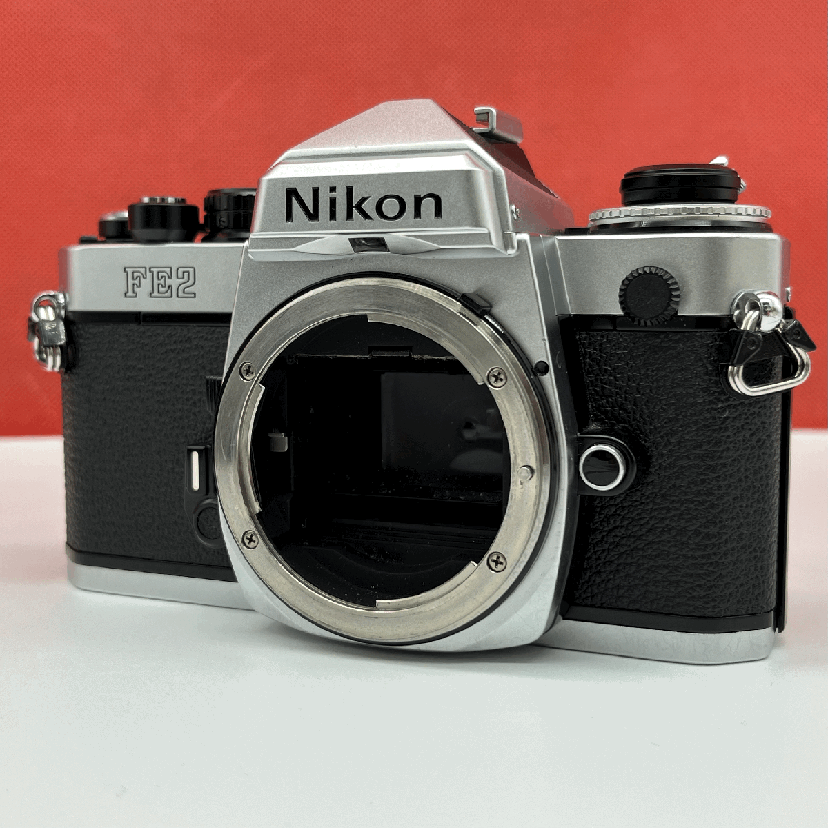 ☆14 Nikon FE2 フィルム一眼レフカメラ ボディ 動作品 1円スタート ニコンの画像1