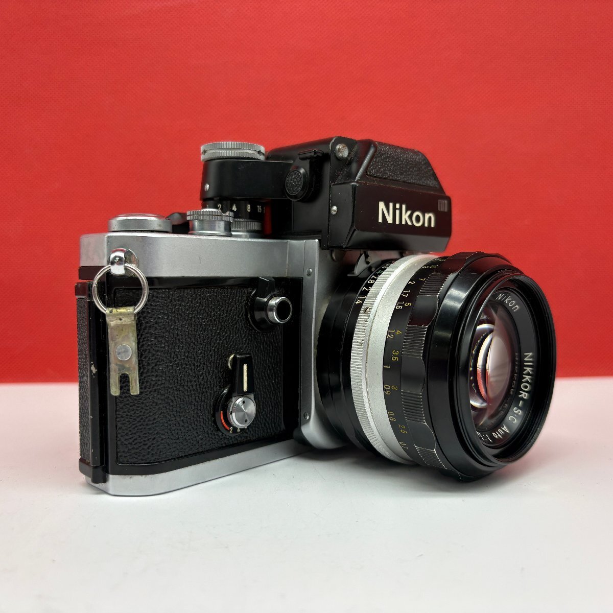 □37 Nikon F2 フォトミック DP-1 NIKKOR-S.C Auto 50mm F1.4 非Ai フィルムカメラ 一眼レフカメラ 動作確認済 現状品 1円スタート ニコン_画像2