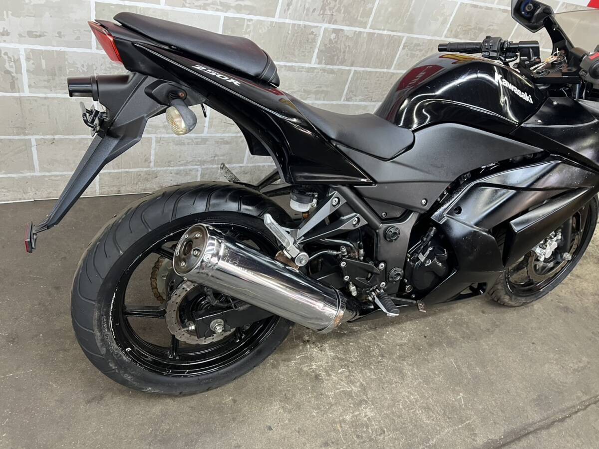 KAWASAKI カワサキ NINJA250R ニンジャ250R EX250K 書類有り 場内走行確認済み 始動動画有り 売り切り 未整備 現状車 バンガレ_画像8
