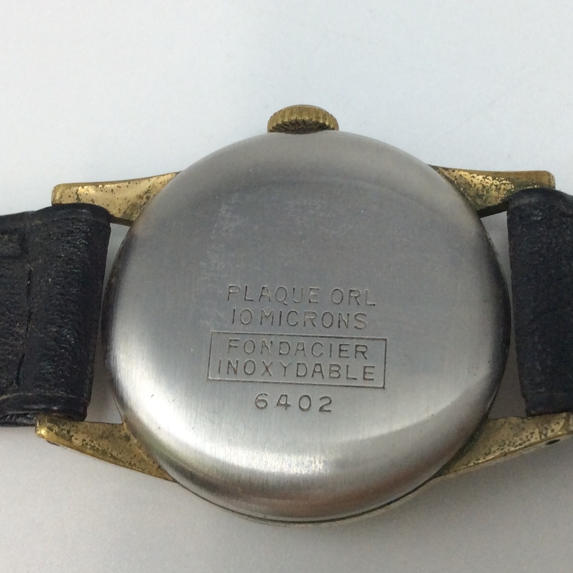 EE67△【手巻き/稼働】腕時計 STANCO スタンコ 17石 3針 ゴールドカラー ラウンド ※社外ベルト 現状品_画像9