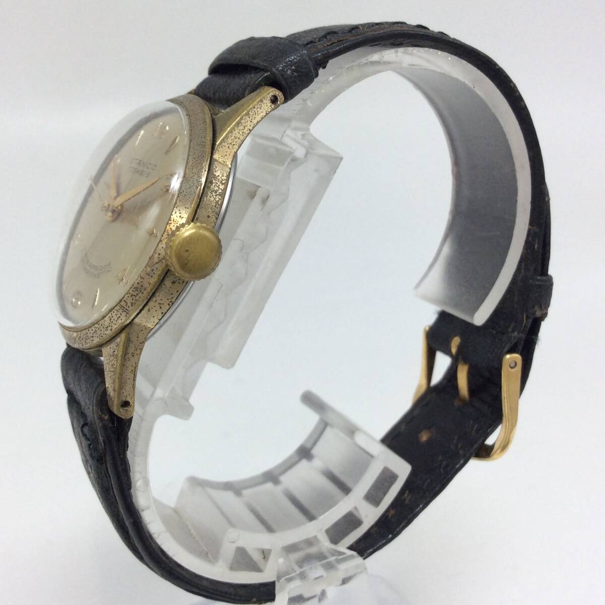 EE67△【手巻き/稼働】腕時計 STANCO スタンコ 17石 3針 ゴールドカラー ラウンド ※社外ベルト 現状品_画像2