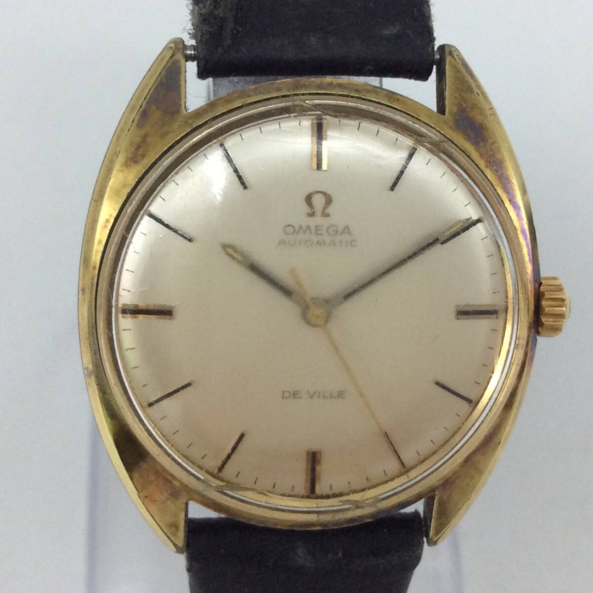 EE81△【AT/稼働】腕時計 OMEGA オメガ DE VILLE デビル 自動巻き 3針 ゴールドカラー 現状品 ※社外ベルト_画像4