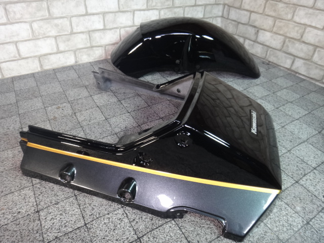 ●絶版美部品【ＧＰＺ９００Ｒ】 Ａ１４カラー 外裝セット ●