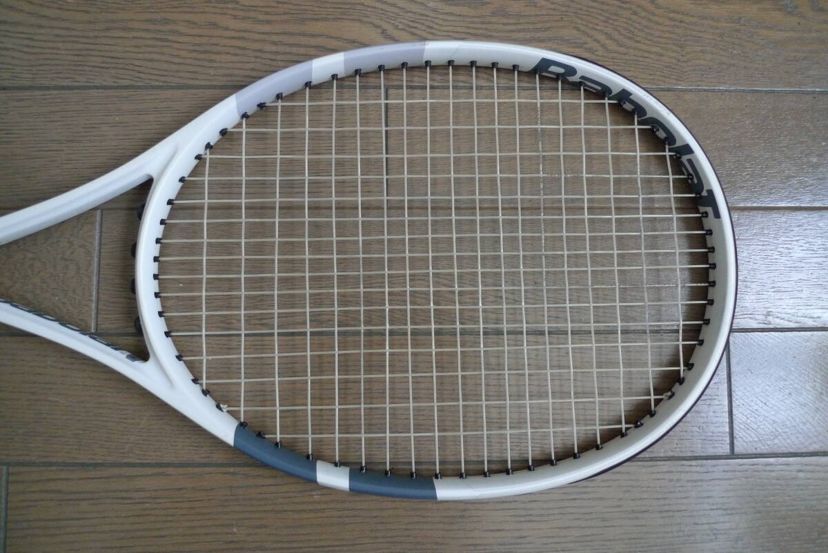 バボラ ピュアストライク Babolat PURE STRIKE 100 2017年 G2 _画像4
