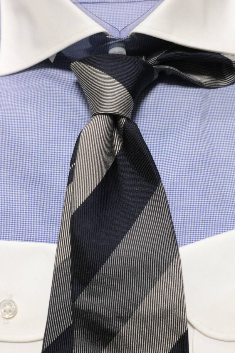 ユナイテッドアローズ新品ネクタイ超シック艶グレー*ネイビー*シルバーレジメンタル重厚ツイル織段落ちワイドピッチハンドメイド大人気柄_画像5