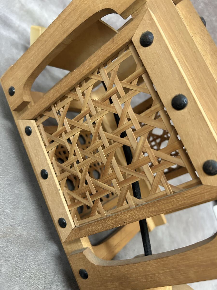 和風 ペンダントライト 竹ひごで装飾 木製 インテリア 電気 ライト 間接照明 廊下 玄関 トイレ 竹細工 吊り下げ 照明 レトロ_画像9