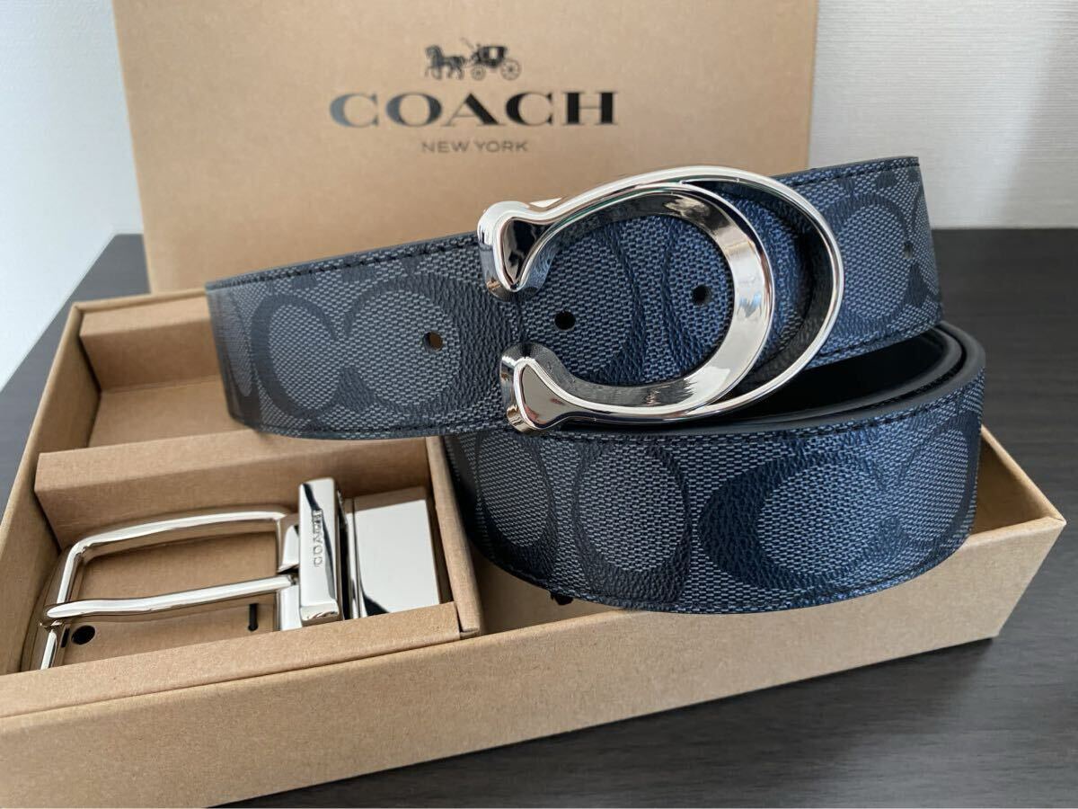COACH シグネチャー リバーシブル シルバーバックル 回転可能　高級感メンズベルト　社会人　ビジネス　新品未使用_画像4