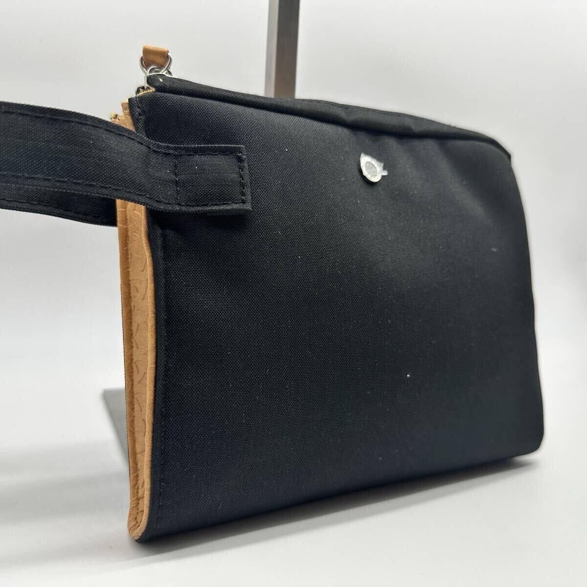 新品未使用 1円〜 BVLGARI ブルガリ セカンドバッグ クラッチ サークルロゴ レザー キャンバス 仕事ビジネス ゴージャス 高級 メンズ黒_画像3