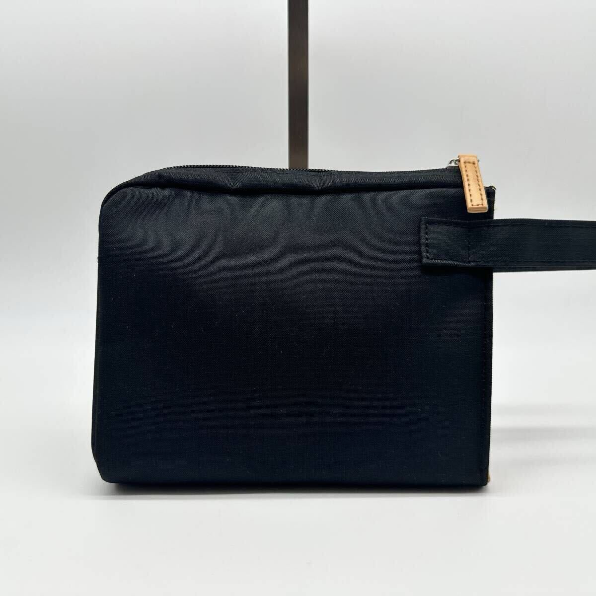 新品未使用 1円〜 BVLGARI ブルガリ セカンドバッグ クラッチ サークルロゴ レザー キャンバス 仕事ビジネス ゴージャス 高級 メンズ黒_画像6