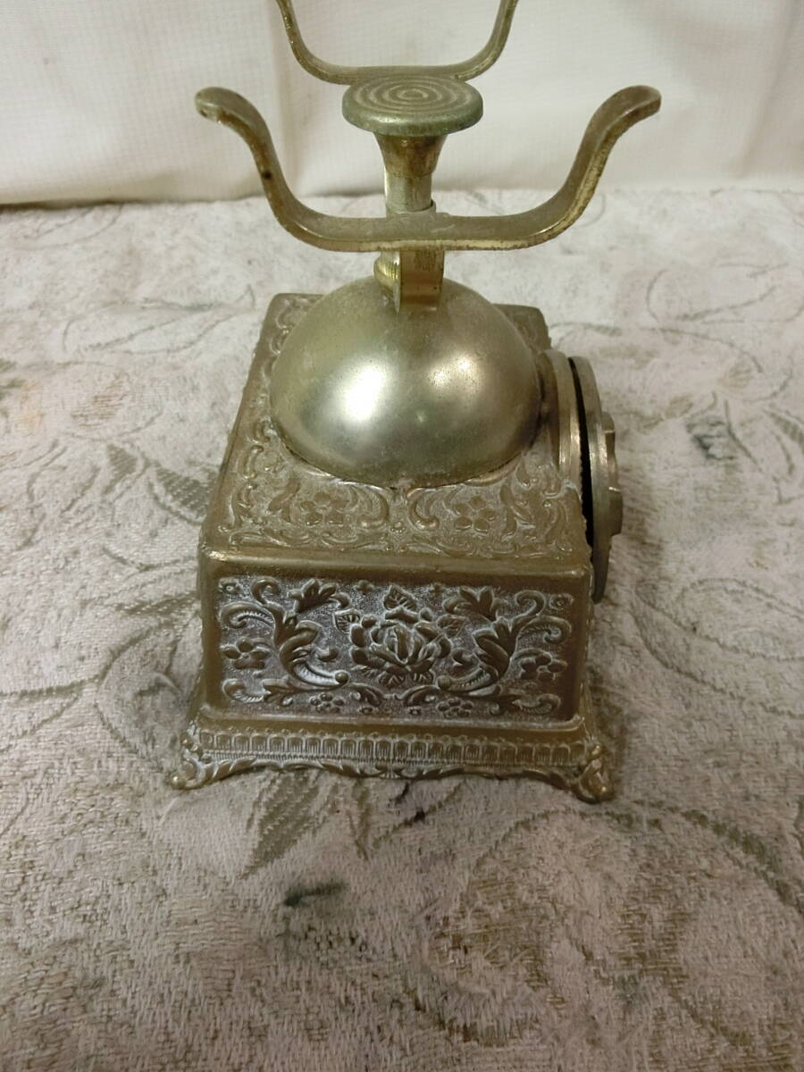 * телефон . рассказ контейнер класть шт. музыкальная шкатулка имеется 