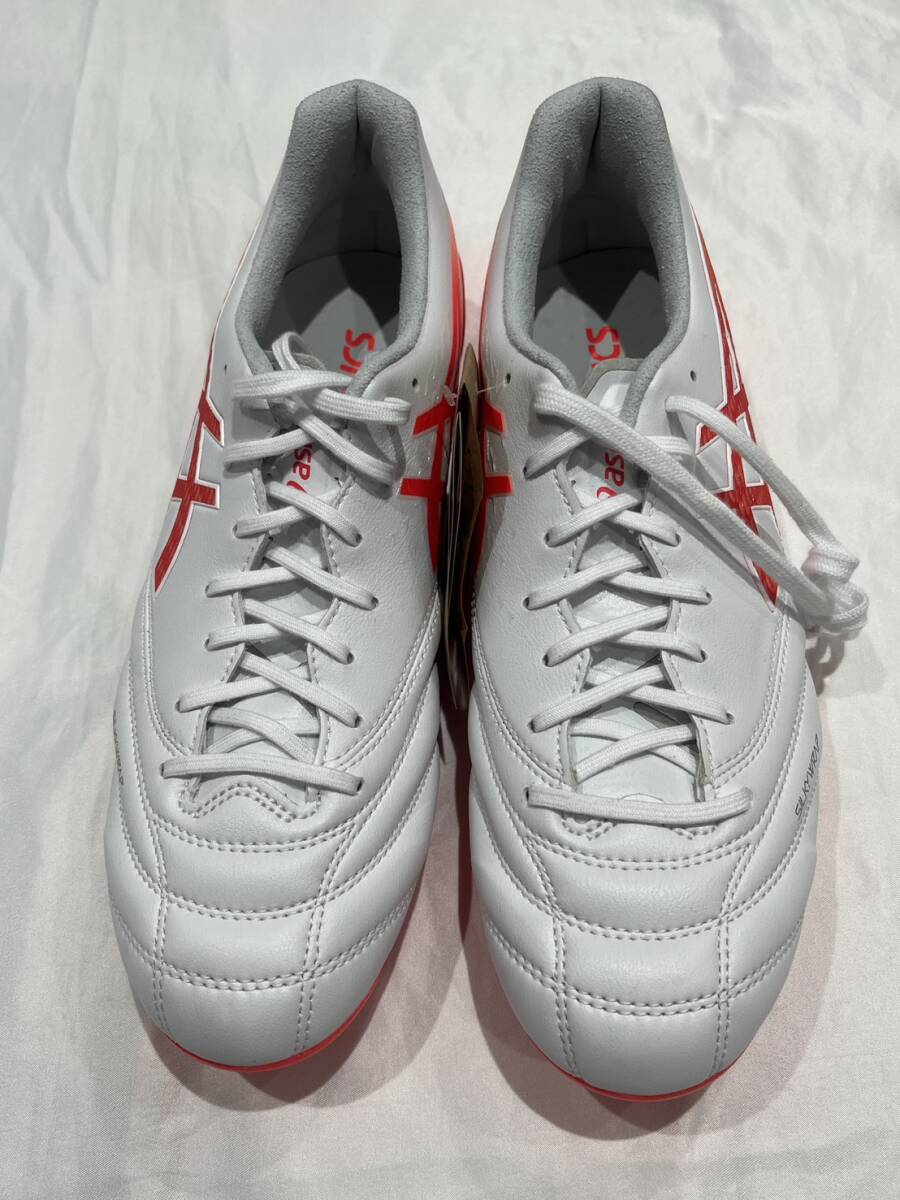 SP198【新品未使用◎】asics DS LIGHT X-FLY 6 サッカー スパイク アシックス 1101A076 白 赤 スポーツ シューズ 靴 定番 美品 26.0cm_画像3