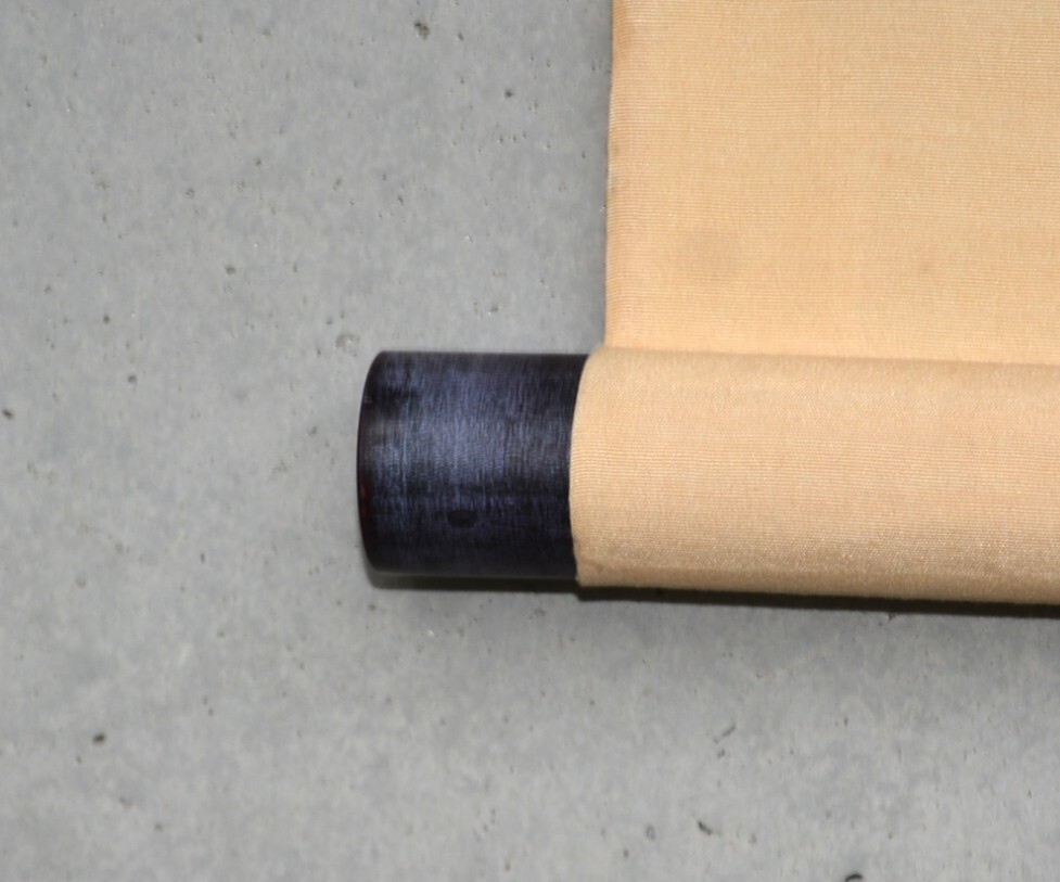 75◆初荷です ◆掛軸 書家 加茂源斎 七言絶句 真作 紙本 ◆共箱 横物 シミあり_画像6