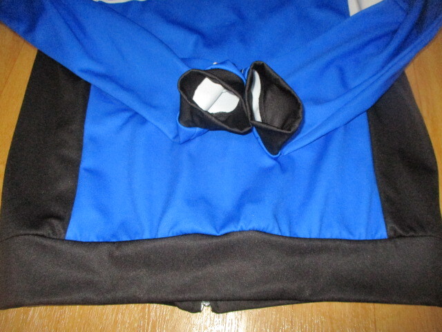 カルソニックレーシング・チームインパル・スーパーGT　チームトラック・ジャージ・ジャケット　サイズM　未使用_画像3