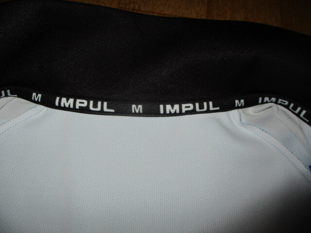 カルソニックレーシング・チームインパル・スーパーGT　チームトラック・ジャージ・ジャケット　サイズM　未使用_画像9